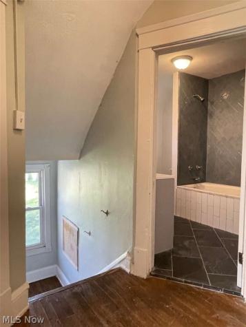 1026 E 148th Street Cleveland OH 44110