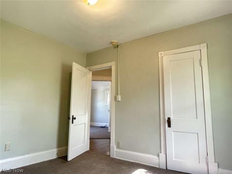 1026 E 148th Street Cleveland OH 44110