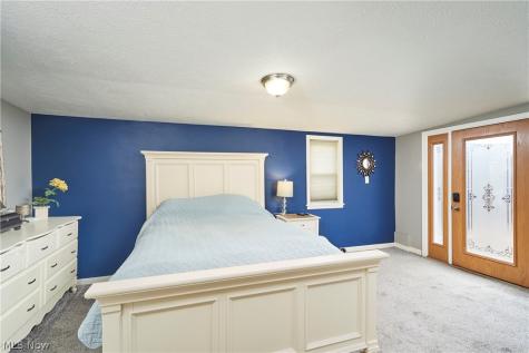 461 Newell Avenue Akron OH 44305