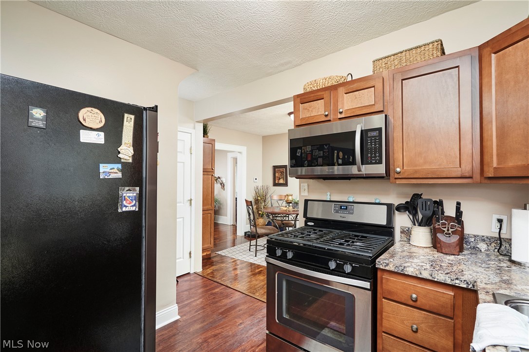 461 Newell Avenue Akron OH 44305