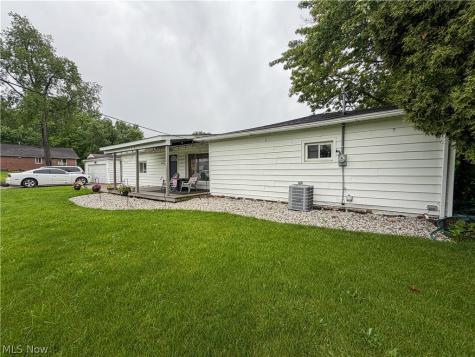 4615 Harrison Avenue NW Canton OH 44709