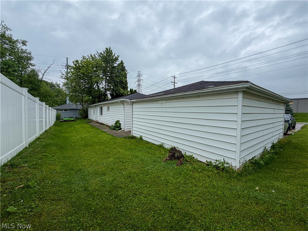 4615 Harrison Avenue NW Canton OH 44709
