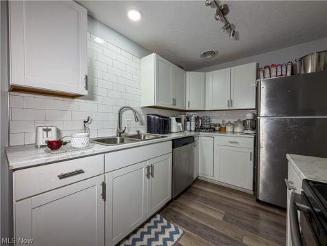 4615 Harrison Avenue NW Canton OH 44709