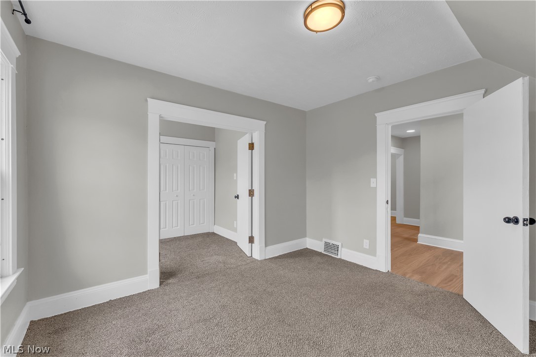 4411 Gamma Avenue Newburgh Heights OH 44105
