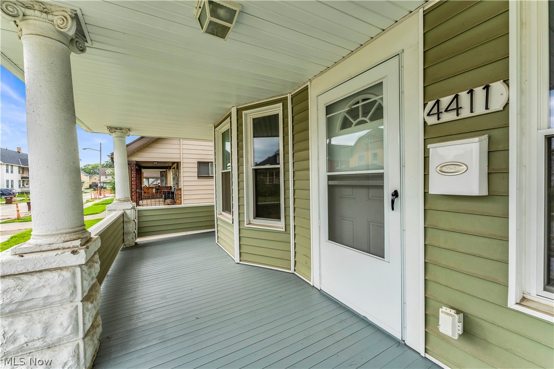 4411 Gamma Avenue Newburgh Heights OH 44105