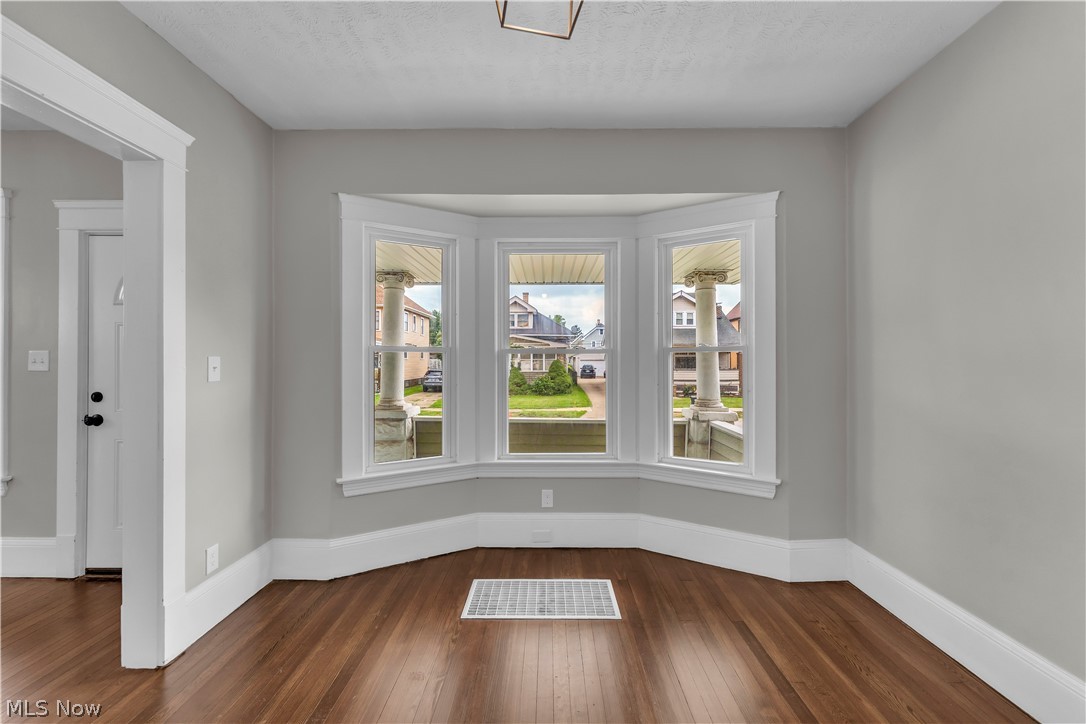 4411 Gamma Avenue Newburgh Heights OH 44105