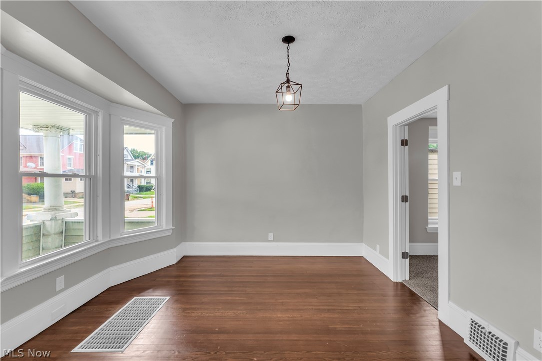 4411 Gamma Avenue Newburgh Heights OH 44105