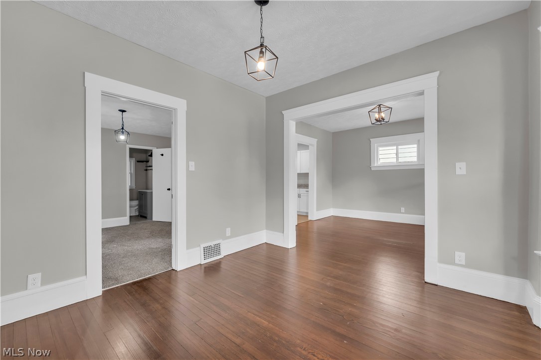 4411 Gamma Avenue Newburgh Heights OH 44105