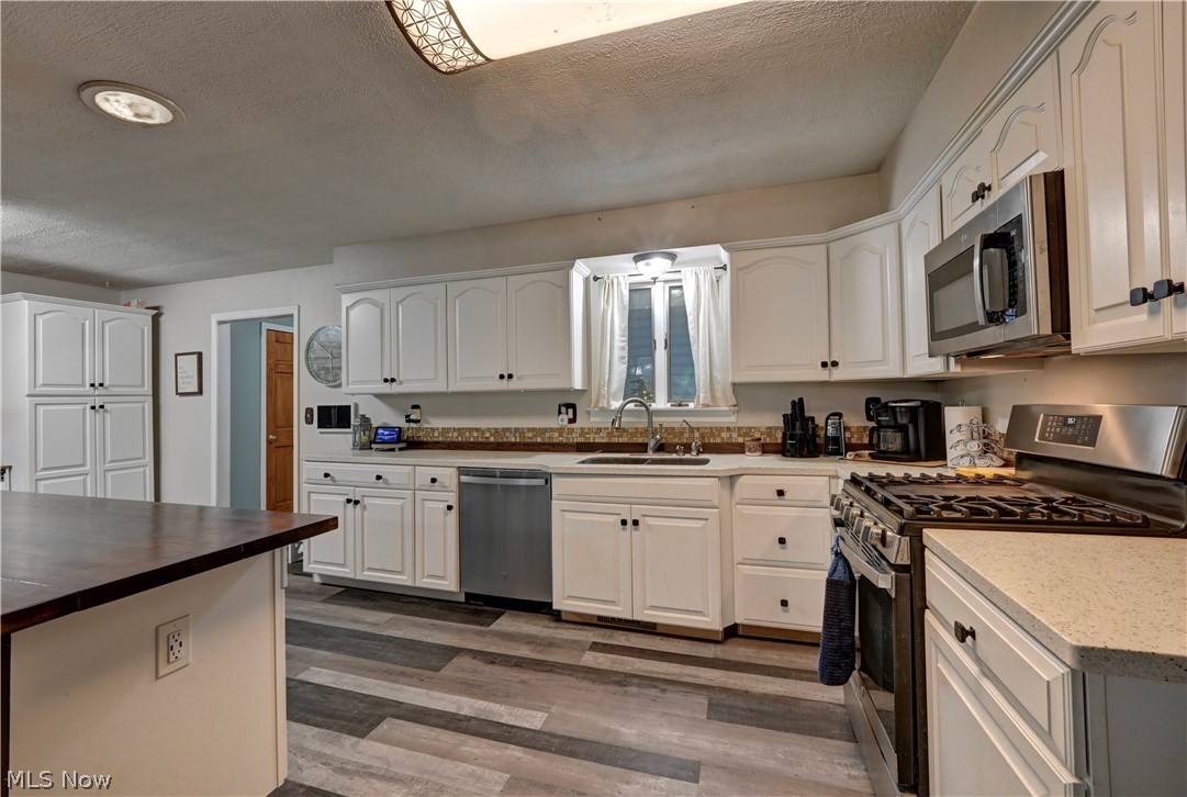 13155 State Route 226 Big Prairie OH 44611