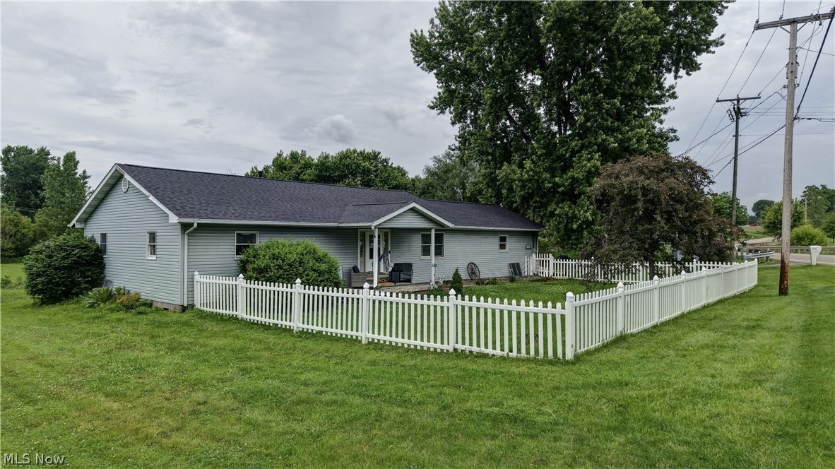 13155 State Route 226 Big Prairie OH 44611