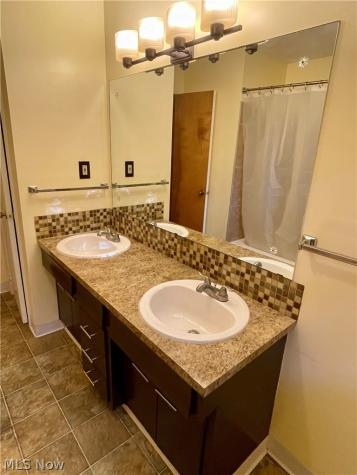 352 Owosso Avenue Fairlawn OH 44333