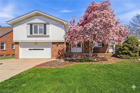 131 E 194th Street Euclid OH 44119