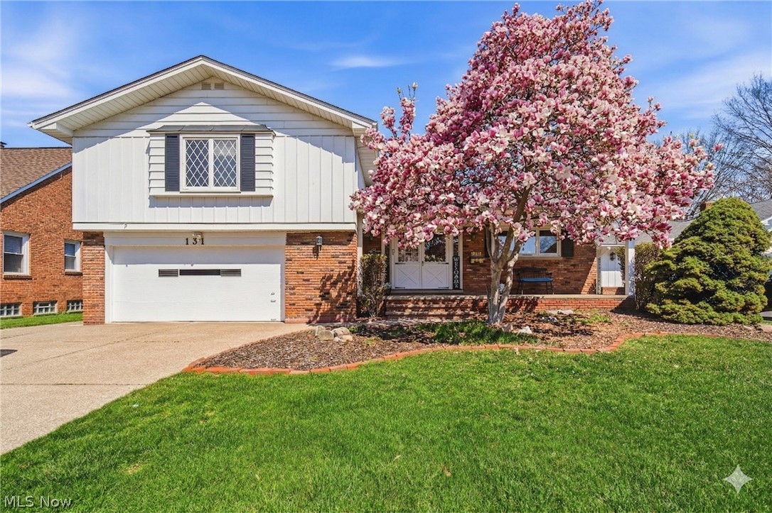 131 E 194th Street Euclid OH 44119
