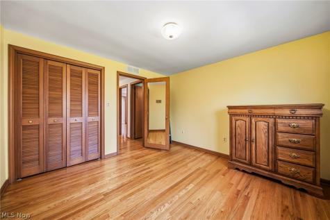 131 E 194th Street Euclid OH 44119
