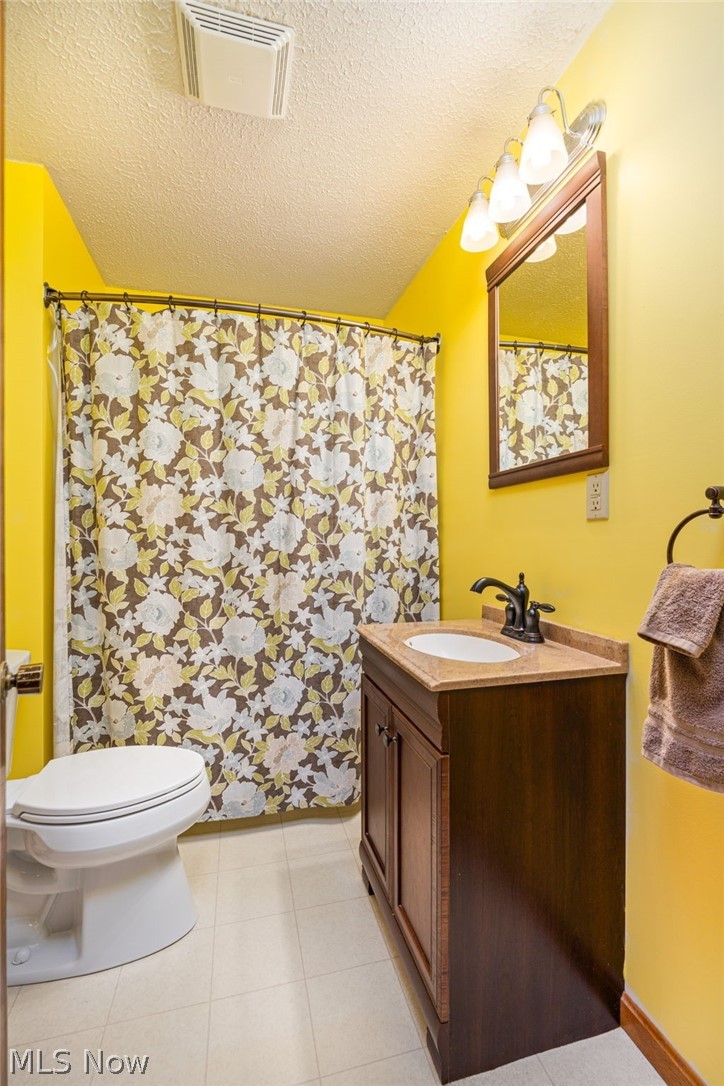244 Tanglewood Trail Chippewa Lake OH 44215