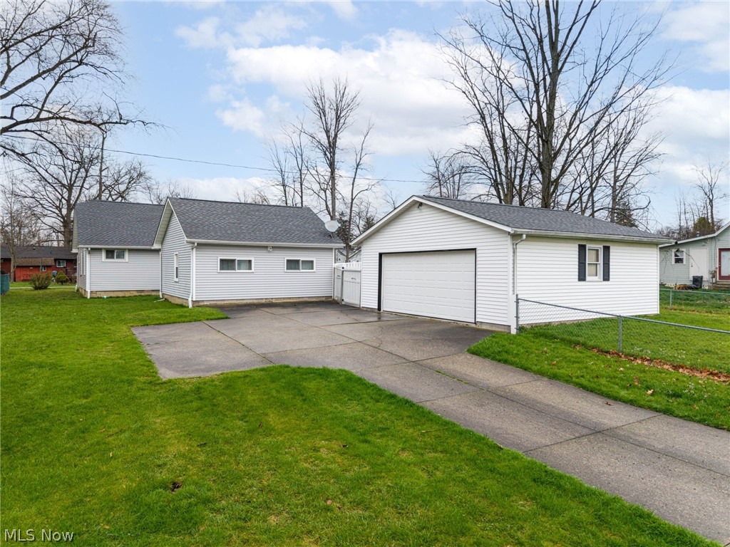 244 Tanglewood Trail Chippewa Lake OH 44215