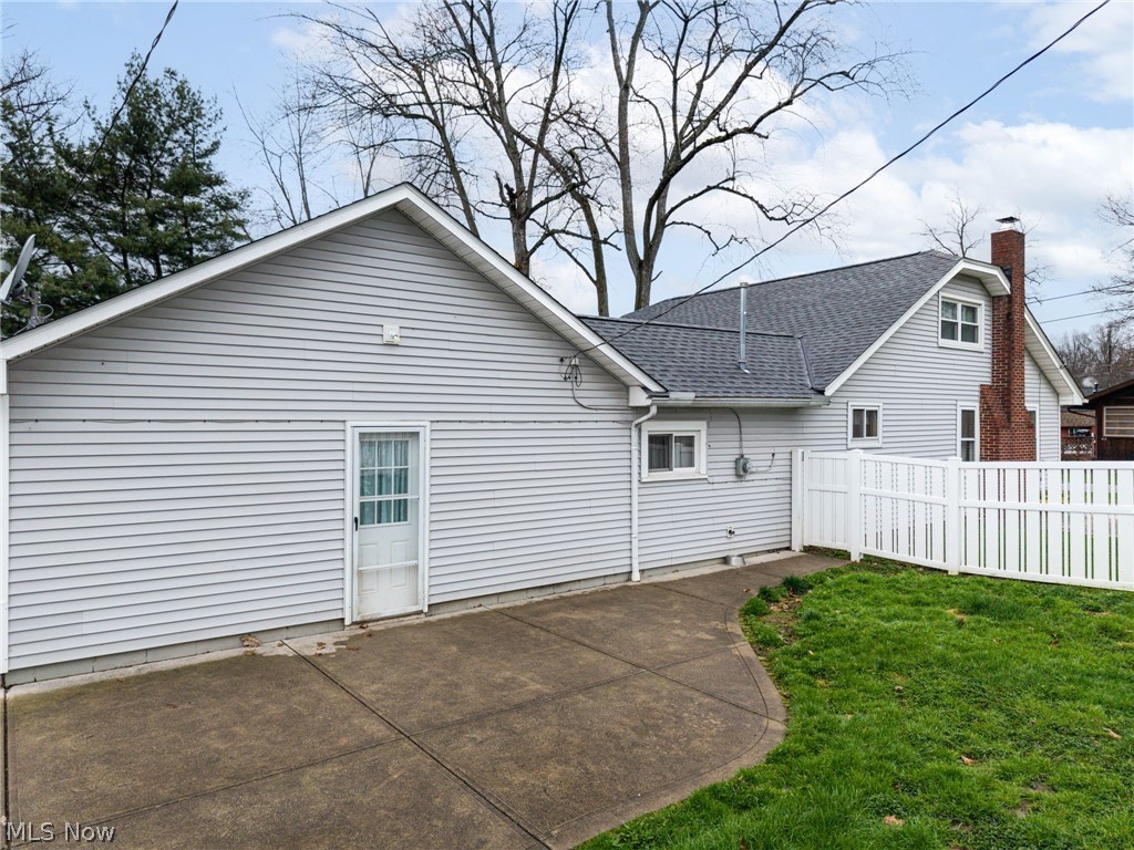 244 Tanglewood Trail Chippewa Lake OH 44215