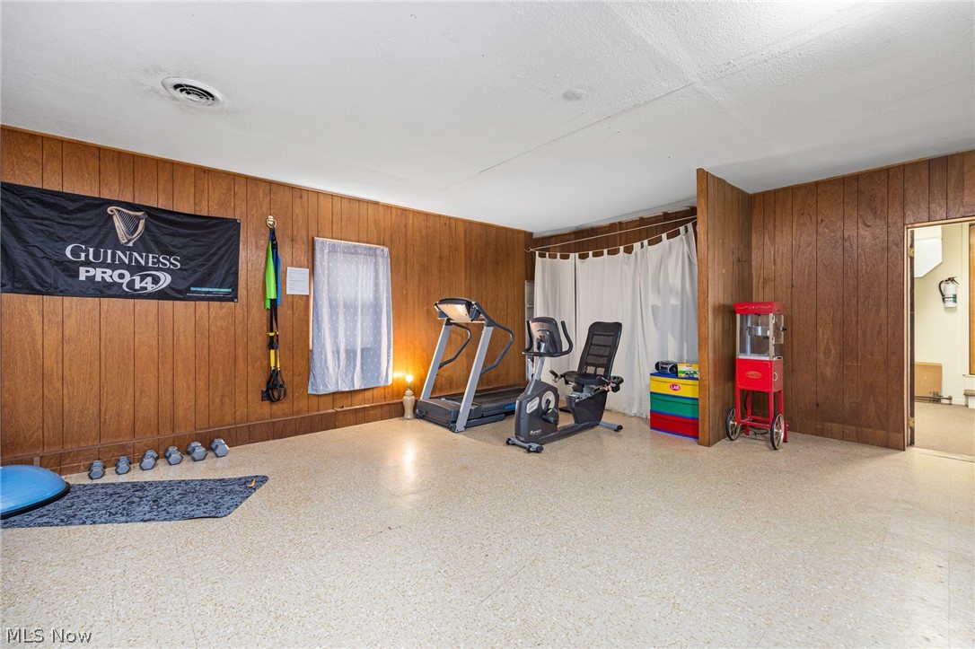 244 Tanglewood Trail Chippewa Lake OH 44215