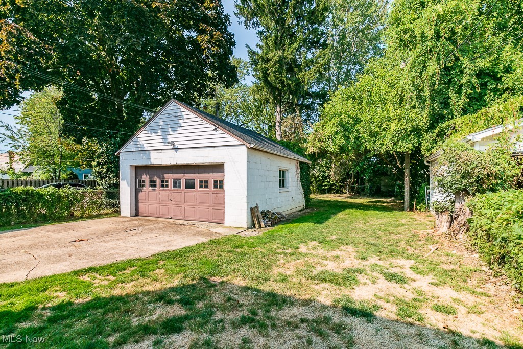 3606 W 147th Street Cleveland OH 44111