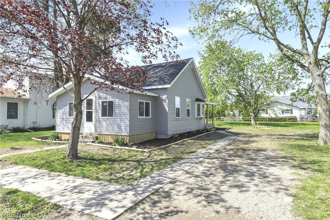 506 Washington Street Port Clinton OH 43452