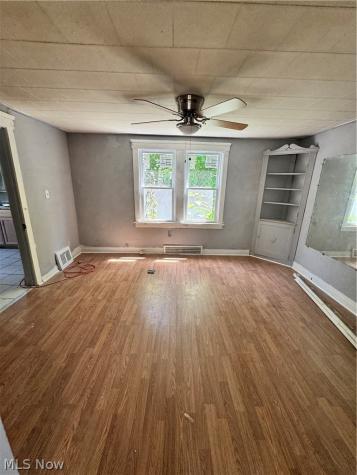 1177 E 147th Street Cleveland OH 44110