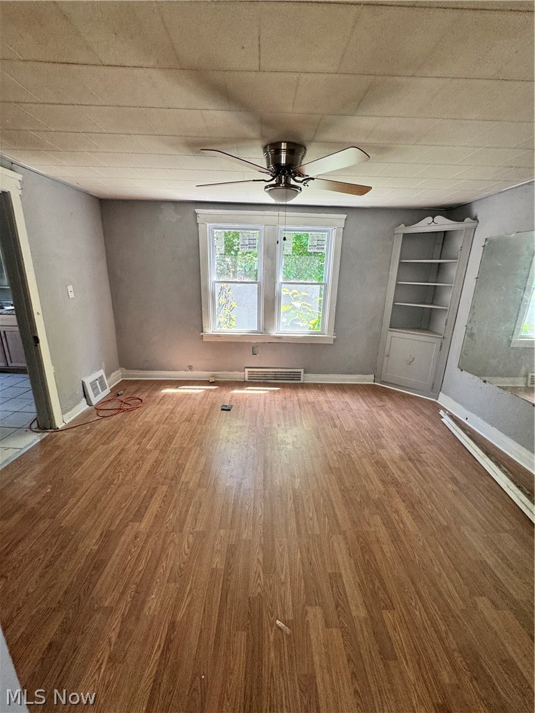 1177 E 147th Street Cleveland OH 44110