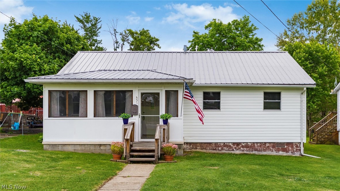 431 Swigart Street New Lexington OH 43764