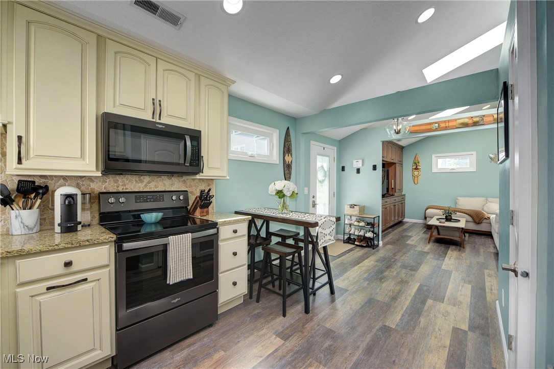 13005 W Lake Road Vermilion OH 44089