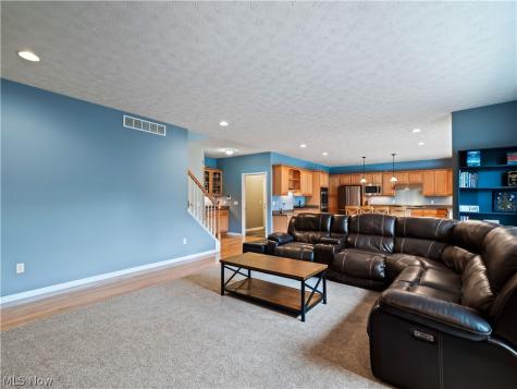 27336 Maurer Drive Olmsted Twp OH 44138