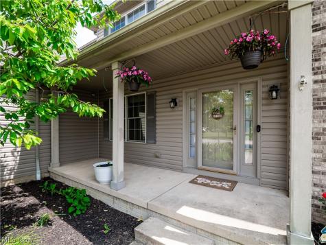 27336 Maurer Drive Olmsted Twp OH 44138