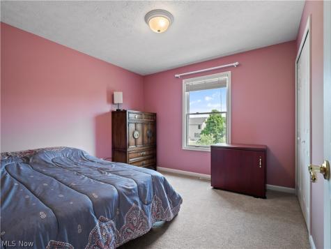27336 Maurer Drive Olmsted Twp OH 44138