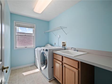 27336 Maurer Drive Olmsted Twp OH 44138