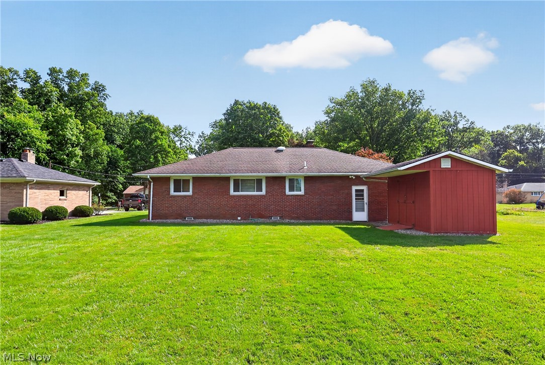 129 Evans Avenue Austintown OH 44515