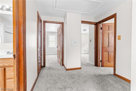 1905 Tampa Avenue Cleveland OH 44109