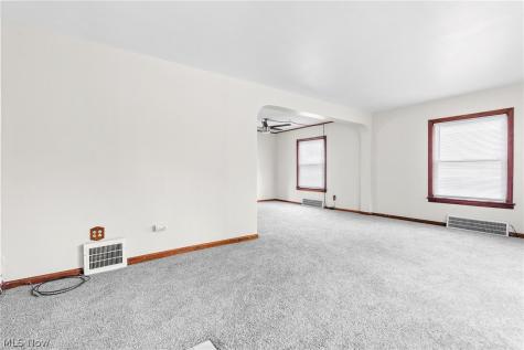 1905 Tampa Avenue Cleveland OH 44109