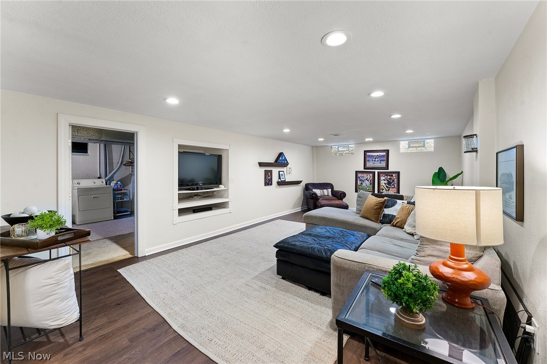 7309 Oak Drive Poland OH 44514