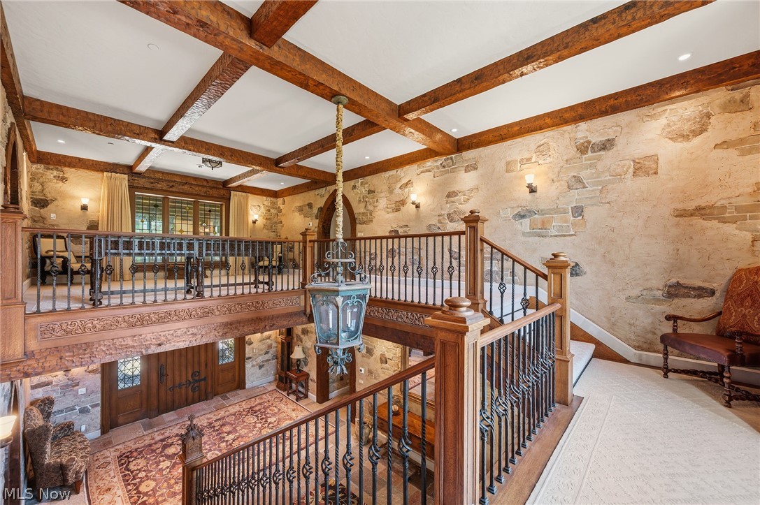 14398 County Line Road Hunting Valley OH 44022