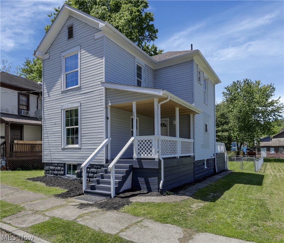 207 Columbia Street Zanesville OH 43701