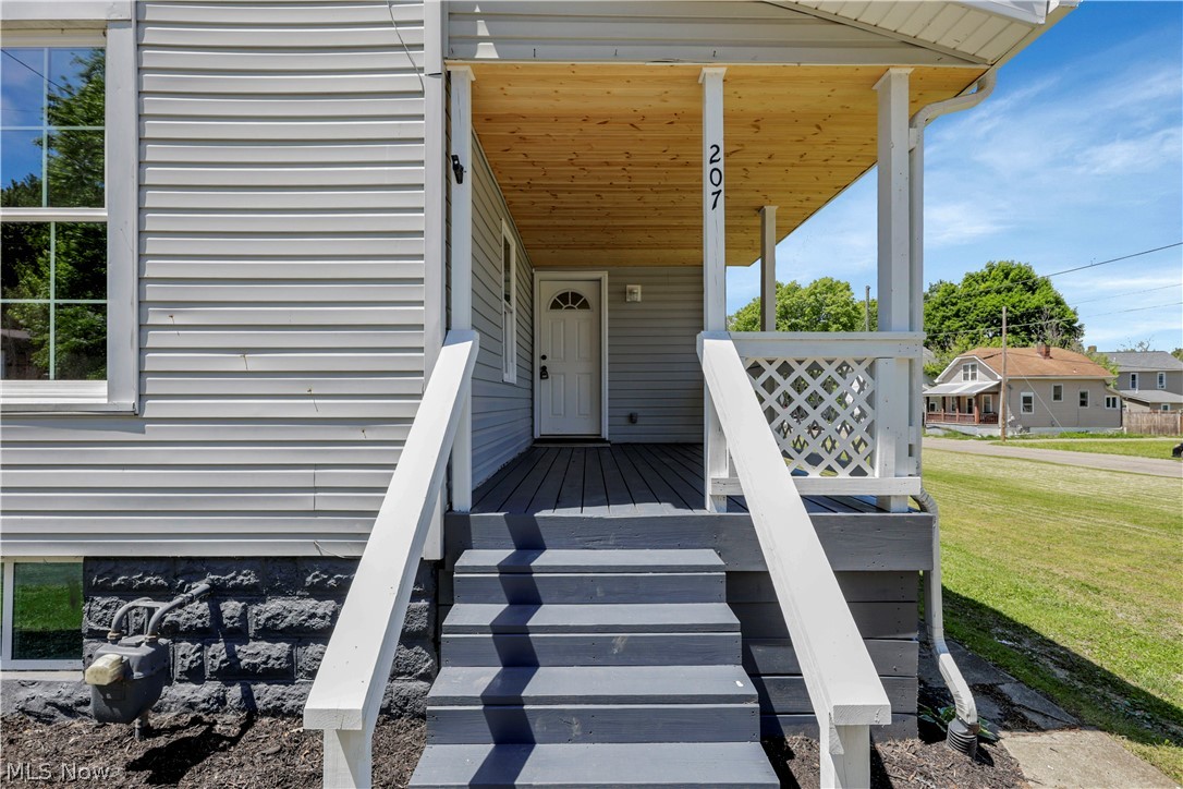207 Columbia Street Zanesville OH 43701