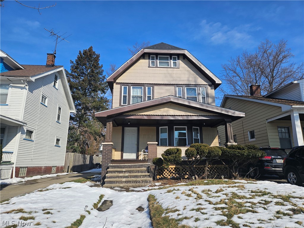 15301 Parkgrove Avenue Cleveland OH 44110
