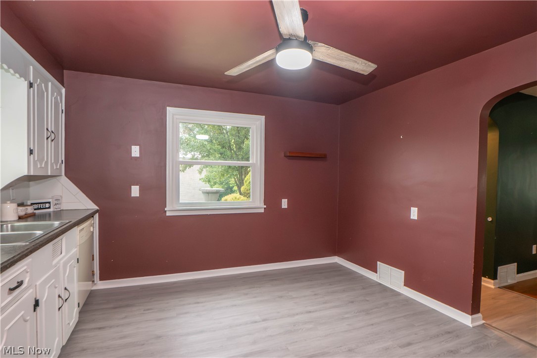 3809 Frazer Avenue NW Canton OH 44709