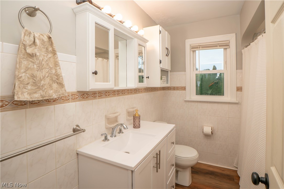 3809 Frazer Avenue NW Canton OH 44709