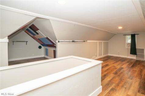 3809 Frazer Avenue NW Canton OH 44709