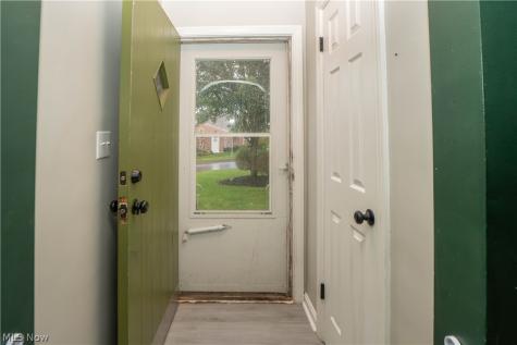 3809 Frazer Avenue NW Canton OH 44709
