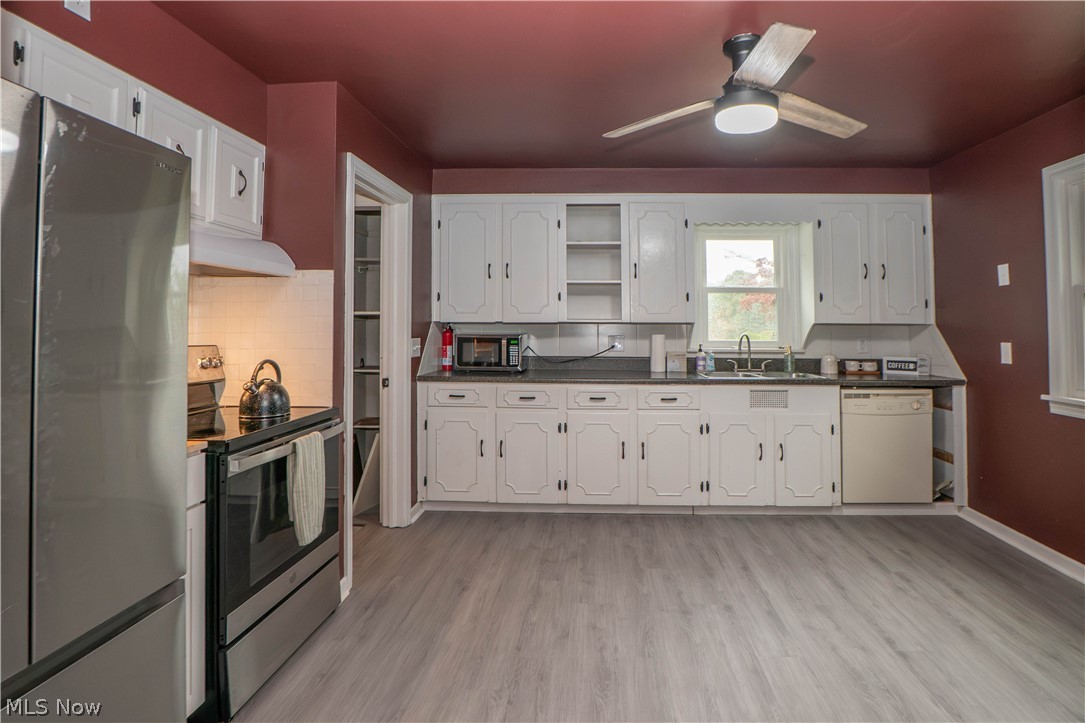 3809 Frazer Avenue NW Canton OH 44709