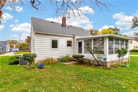 240 Idlewild Street Akron OH 44313