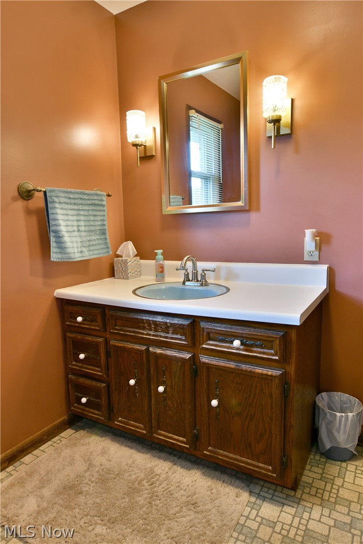 5212 King Graves Road Vienna OH 44473
