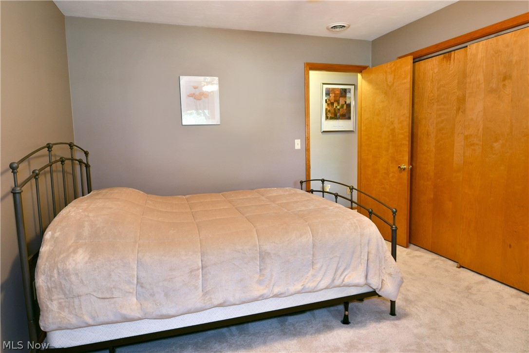 5212 King Graves Road Vienna OH 44473