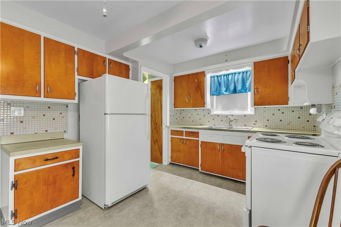 4580 Williamston Avenue Brooklyn OH 44144