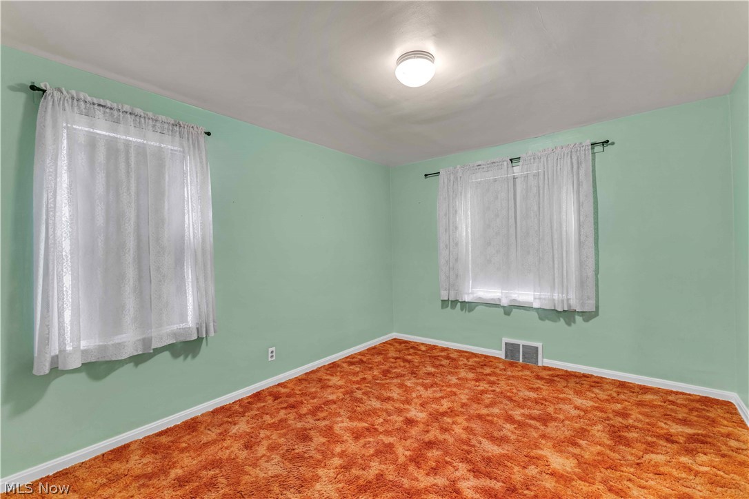 4580 Williamston Avenue Brooklyn OH 44144